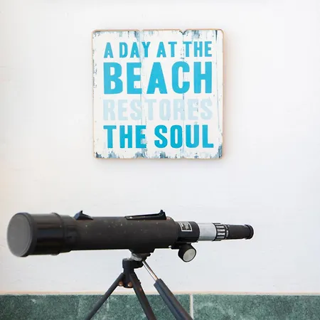 Seaside Paradise - Walk In, 5 Meters To The Ocean Appartamento