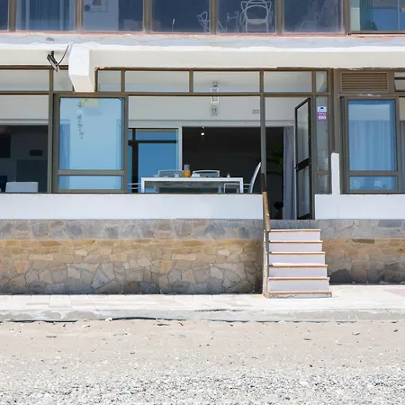 Seaside Paradise - Walk In, 5 Meters To The Ocean Appartamento *